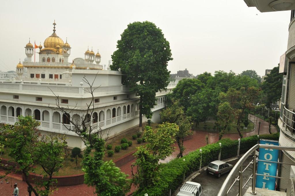 Hotel Mercury Inn By Sonachi Amritsar Ngoại thất bức ảnh